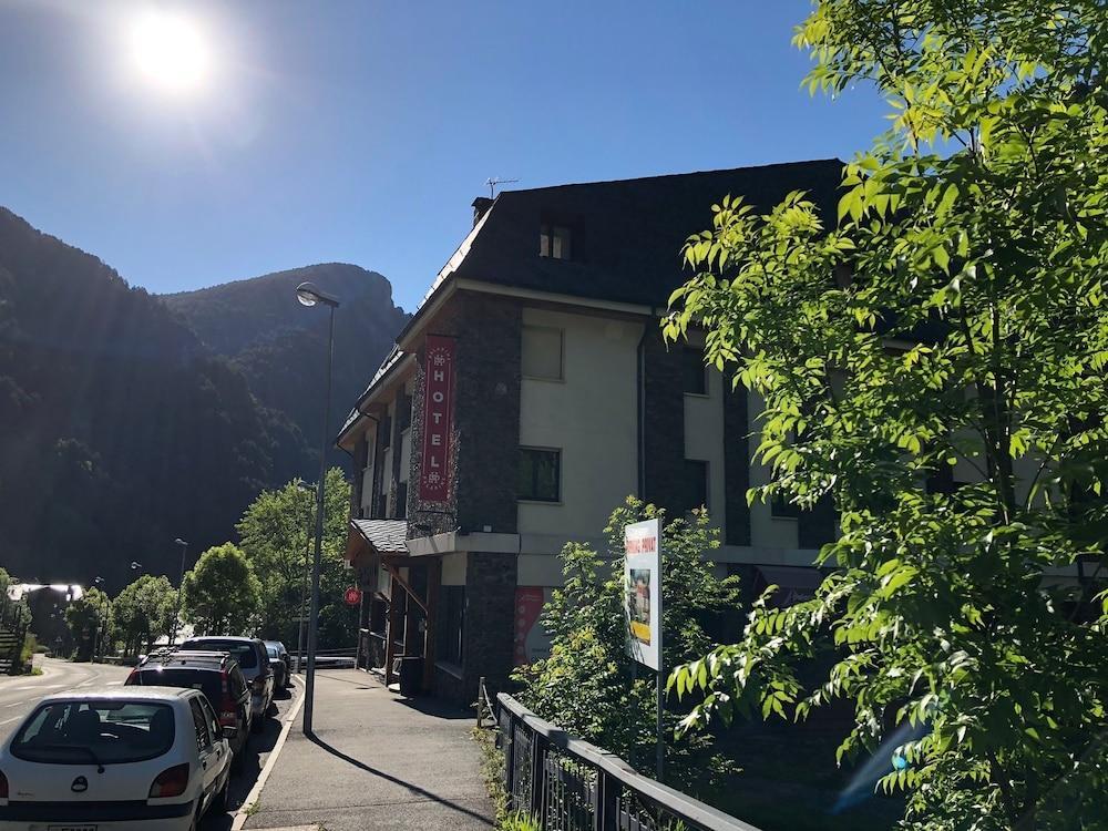 Hotel Palarine Erts Exterior foto