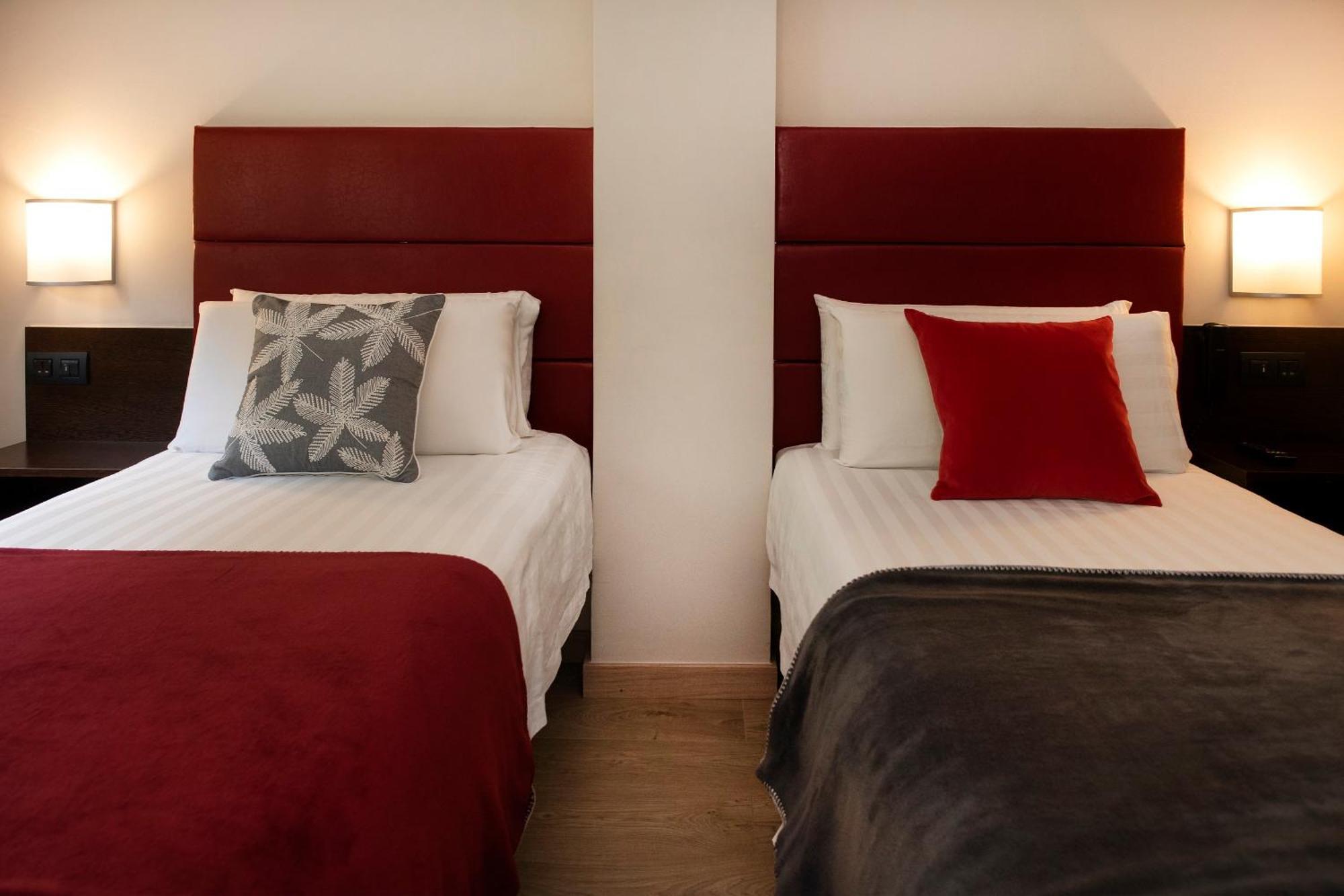 Hotel Palarine Erts Zimmer foto